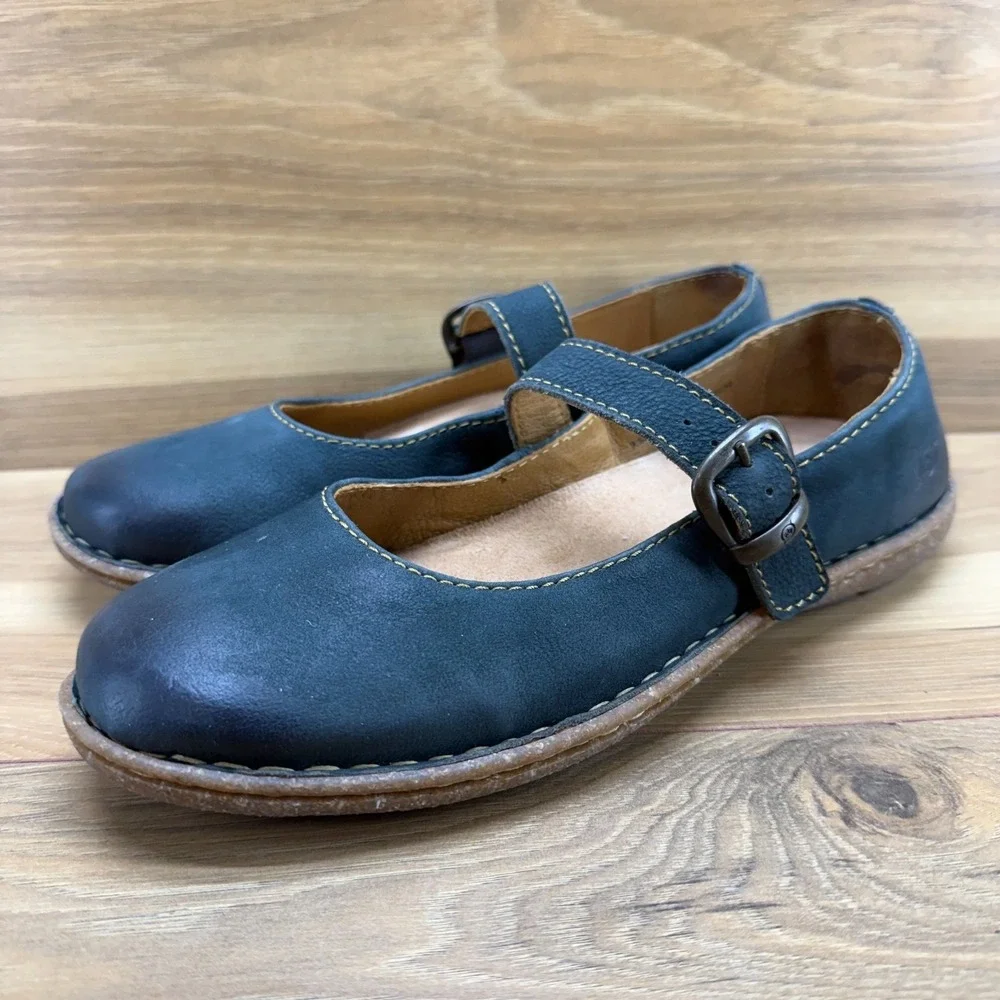 BORN Naomi Mary Janes Womens 9.5 M Sailor Blue Nubuck Flats Buckle Comfort - Picture 3 of 11